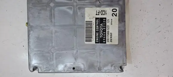 Toyota Corolla E120 E130 Engine control unit/module 8966602120