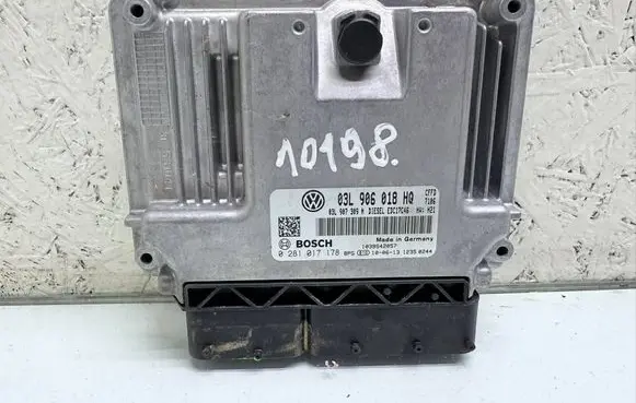 Volkswagen Tiguan Engine control unit/module 03L906018HQ 0281017178