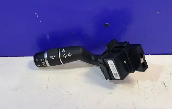 Jaguar XF X260 Indicator stalk BJ323F972CB