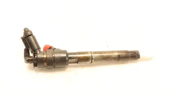 Fuel injector