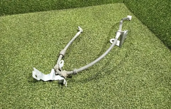 Land Rover Defender Engine coolant pipe/hose GB16897 GD16897 J1401