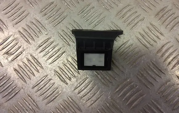 Hyundai Kona I Other interior part 84798-J9RA0