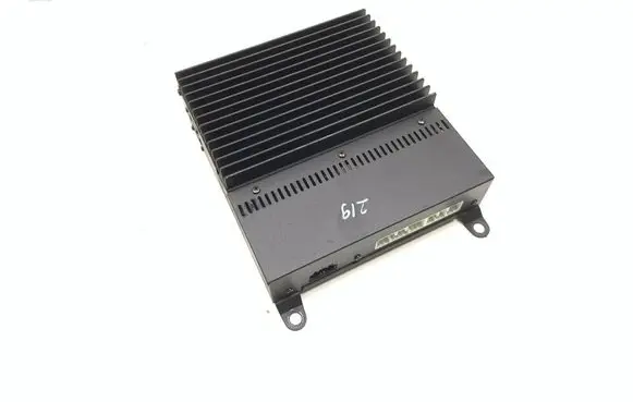 Jaguar XJ X350 Sound amplifier 2R8318C808BA