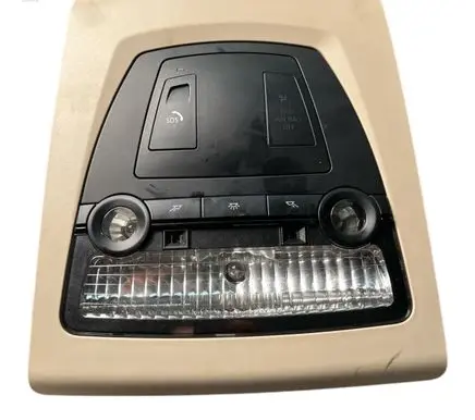 BMW 5 F10 F11 Front seat light 28140555 1106017015 C732624