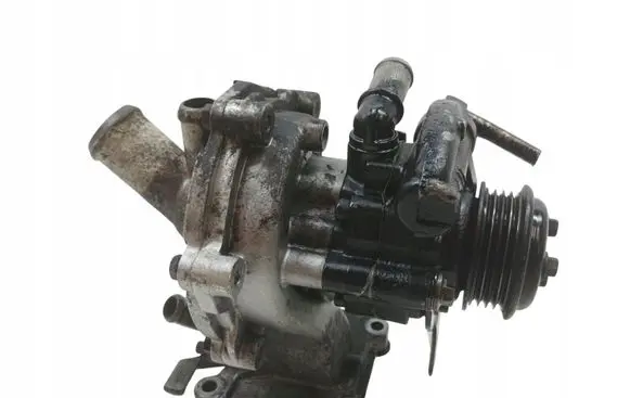 Volkswagen PASSAT B5 Water pump 