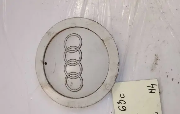 Audi A6 S6 C5 4B Original wheel cap 4B0601165J