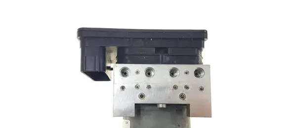 Ford Fusion II ABS Pump DG9C2C219DF DG9C2C405DF