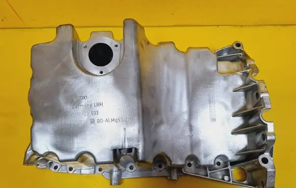 Audi A4 S4 B6 8E 8H Oil sump 06B103603