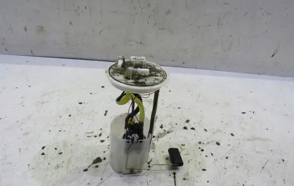 Suzuki SX4 S-Cross In-tank fuel pump 15100-62M00