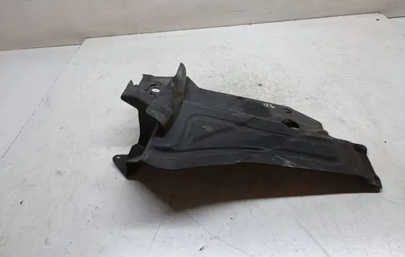BMW 3 E90 E91 Rear underbody cover/under tray 7116912