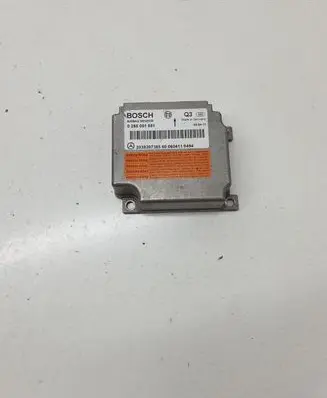 Mercedes-Benz C W203 Airbag control unit/module 2038207385