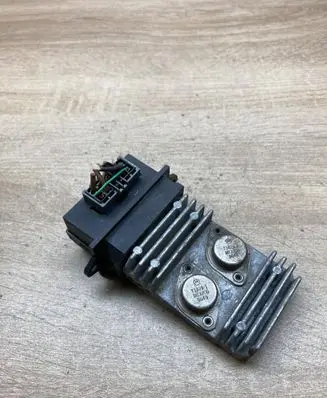 Renault Scenic I Heater blower motor/fan resistor 73412602 652873N