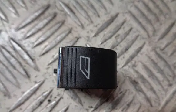 Ford Fiesta Electric window control switch BM5T14529AC