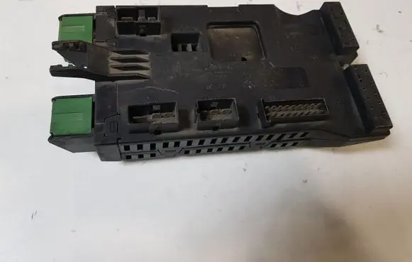 Mercedes-Benz Vito Viano W638 Fuse module 0005400650