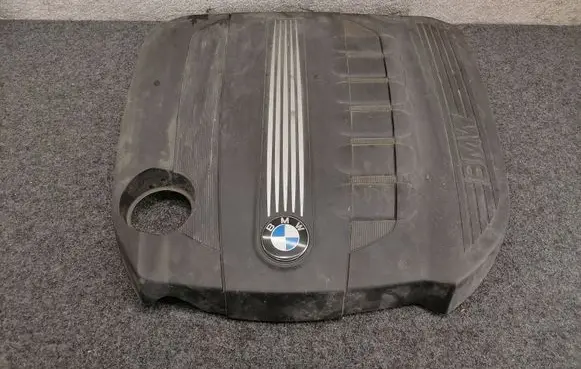 BMW 5 GT F07 Engine cover (trim) 7800575