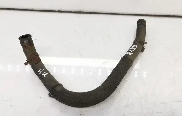 Toyota Avensis T250 Engine coolant pipe/hose
