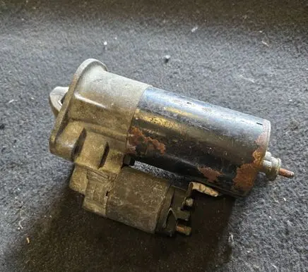 Volvo S70 V70 V70 XC Starter motor 1005821794
