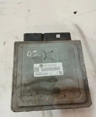 Volkswagen PASSAT B6 Engine control unit/module 03G906018CD 5WP45600AC