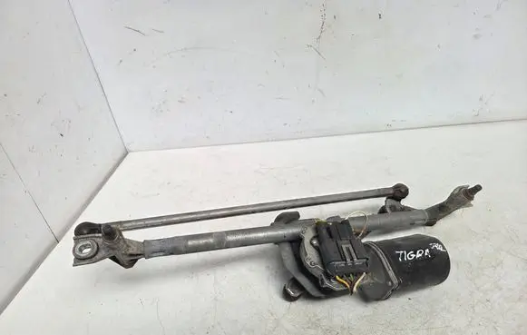 Opel Tigra B Front wiper linkage and motor 91498232 S4300S0411 180507082905