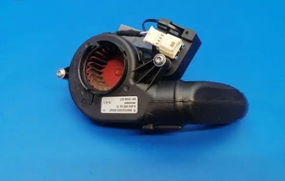 Mercedes-Benz C W204 Engine control unit/module fan A2049060215