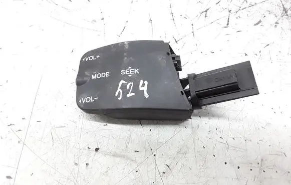 Ford Focus Multifunctional control switch/knob 758710