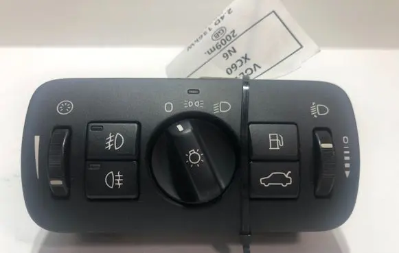 Volvo XC60 Light switch 30739415 04066302