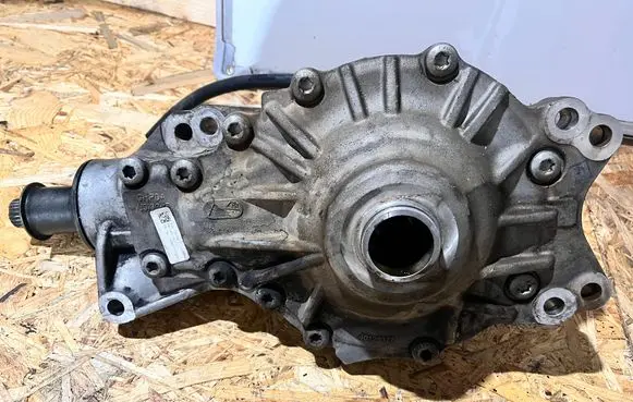 Nissan Navara D23 Front differential J8A23017AB