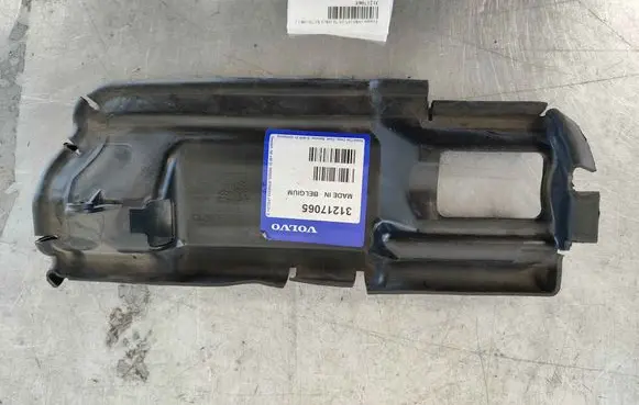 Volvo V70 Intercooler air guide/duct channel 31217065 30764315