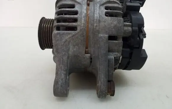 Toyota Corolla E120 E130 Generator/alternator 270600D030