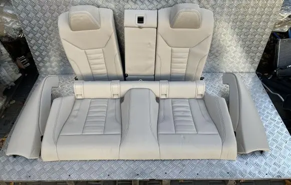 BMW 4 G22 G23 G24 G26 Second row seats TM15415
