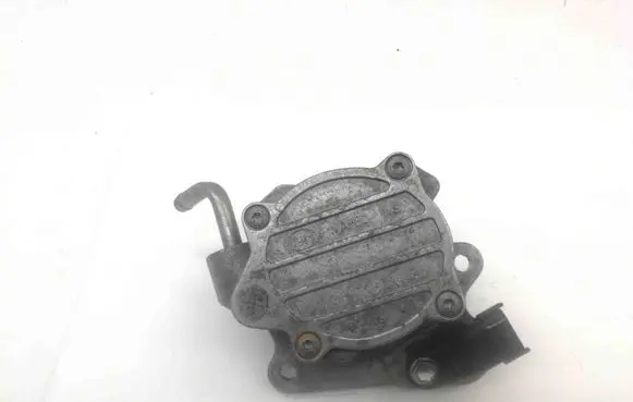 Toyota Corolla E120 E130 Vacuum pump