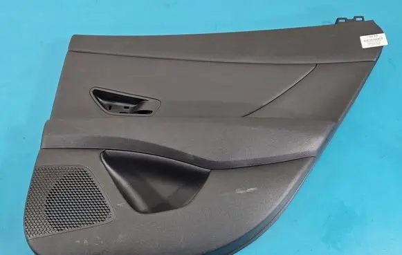 Hyundai Elantra VII Coupe rear side trim panel 83361AA000 IMPRK1565925