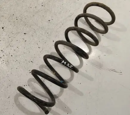 Mazda 3 I Rear coil spring