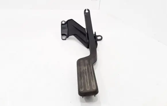 Ford Mondeo Mk III Accelerator throttle pedal