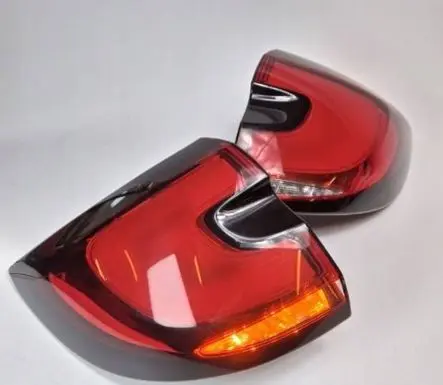 Chrysler Pacifica Rear/tail lights set 68424931AA 68424932AA