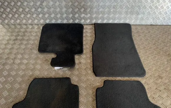 BMW 2 F22 F23 Car floor mat set 10648011