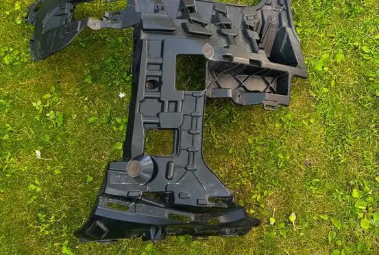 BMW X5 G05 Front bumper mounting bracket 5A1A2F4
