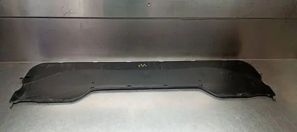 Volvo S60 Front bumper skid plate/under tray 31297472 BP8BA01