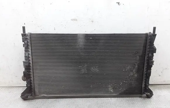 Mazda 3 I Coolant radiator