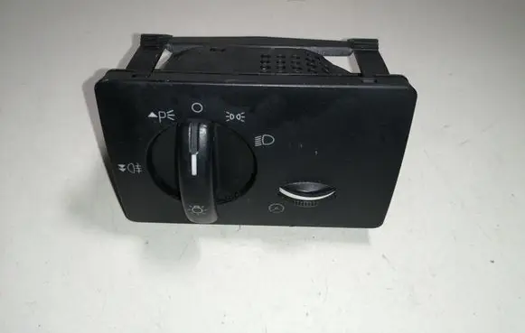 Ford Focus Light switch 7M5T13A024GA