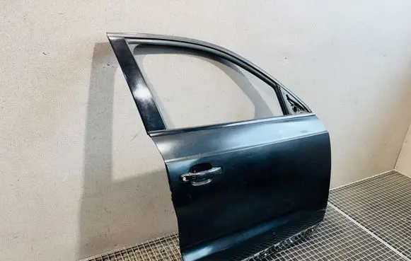 Audi Q3 8U Front door 3U0831312B