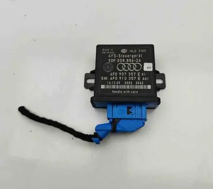 Audi A8 S8 D3 4E Light module LCM 4F0910357E 5DF00888626