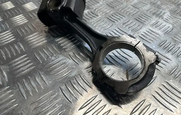 Mercedes-Benz C W206 Piston 082348