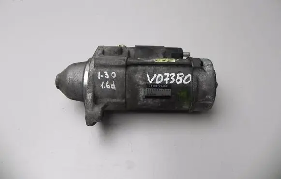 Hyundai i30 Starter motor 361002A500 VD7380