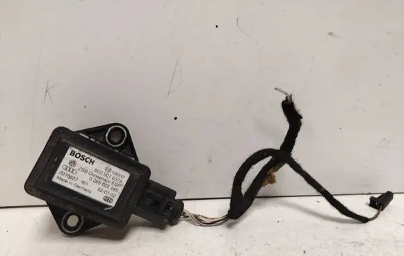 Audi A4 S4 B6 8E 8H ESP acceleration yaw rate sensor 8E0907637A 0265005245 0016657