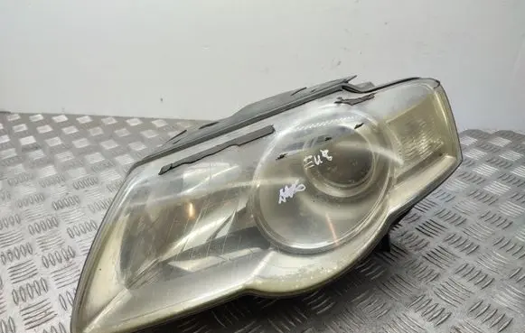 Volkswagen PASSAT B6 Headlight/headlamp 3C0941005J