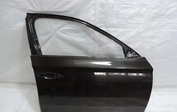 Skoda Superb B8 (3V) Front door 3V0831112