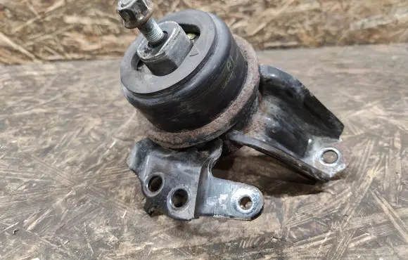 KIA Optima Engine mount bracket GKAA0747 218102T000
