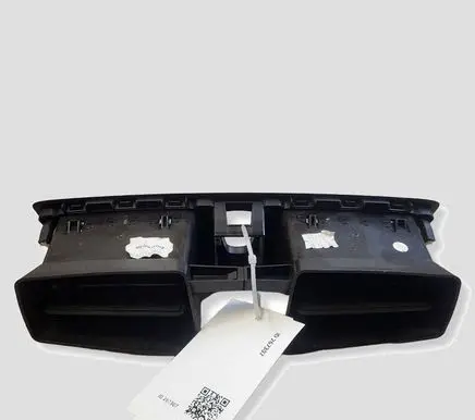 Renault Megane III Dash center air vent grill 1841029