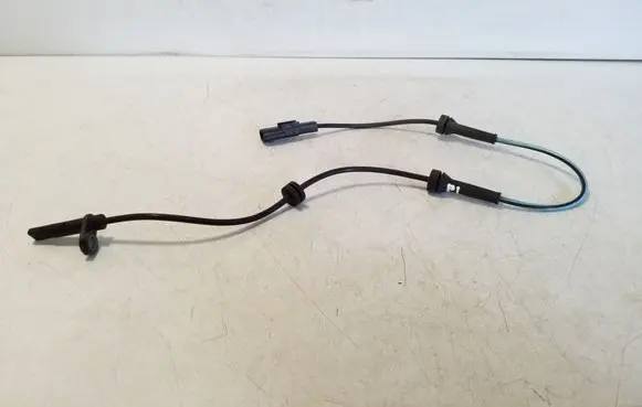 Nissan Qashqai J12 ABS brake wheel speed sensor 479106UA1A